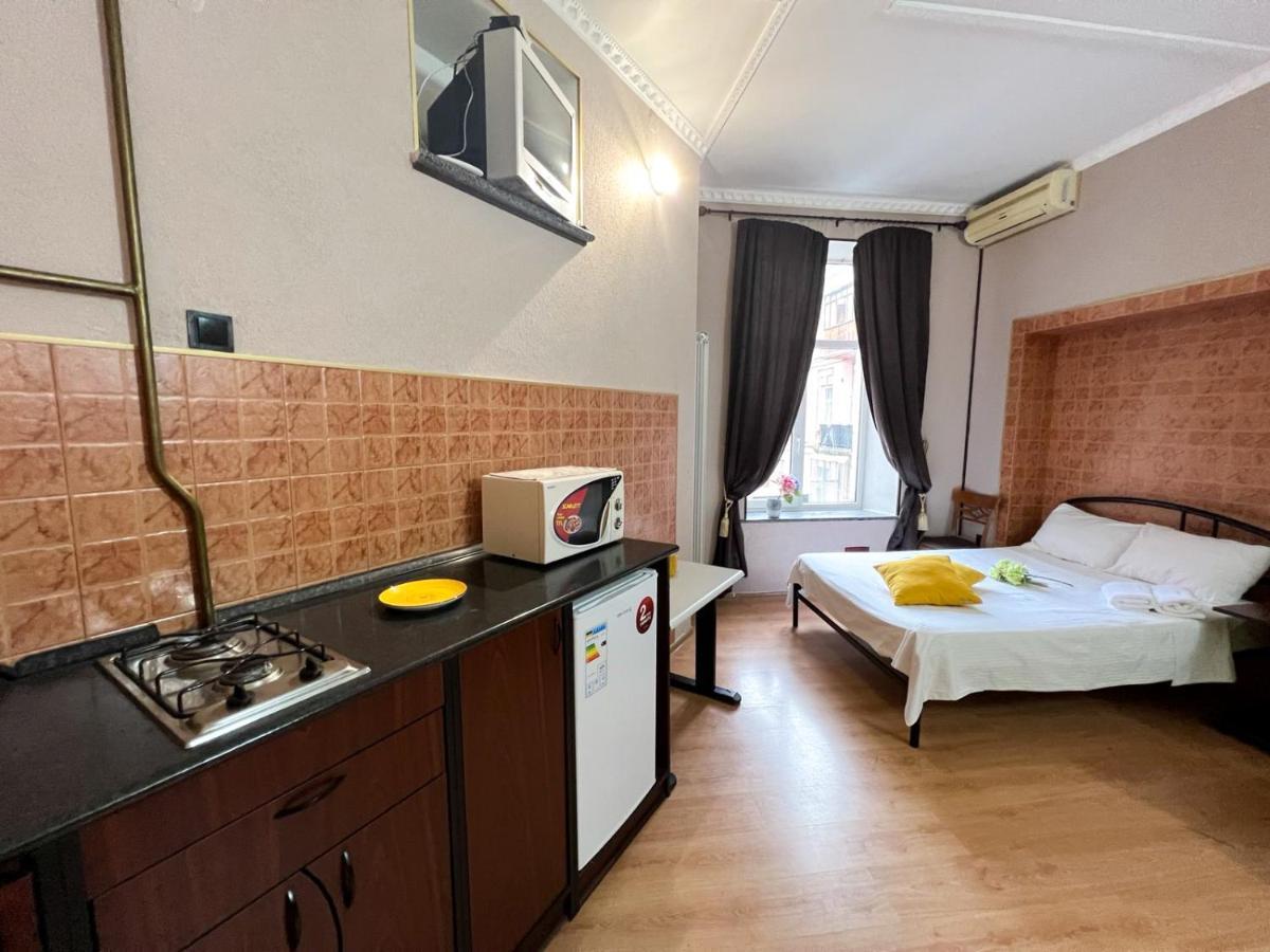 Apartment In The Historic Center Kijów Zewnętrze zdjęcie